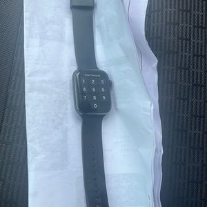Apple Watch Series 5 44mm